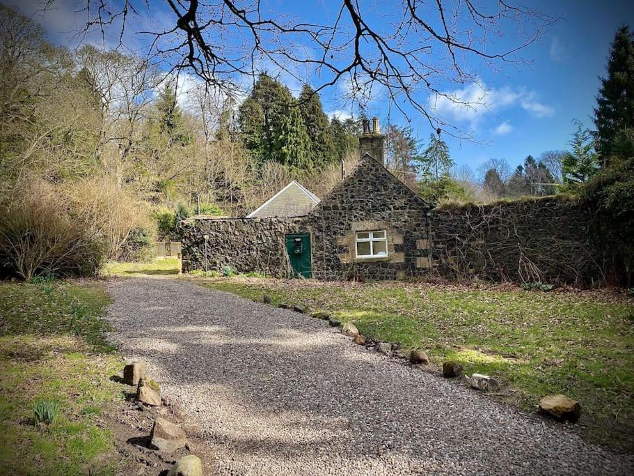 Peaceful Cottage With Fireplace Charleton Estate 埃利 外观 照片